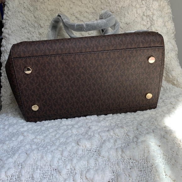 MICHAEL Michael Kors Signature Whitney Large Tote - Picture 6 of 6